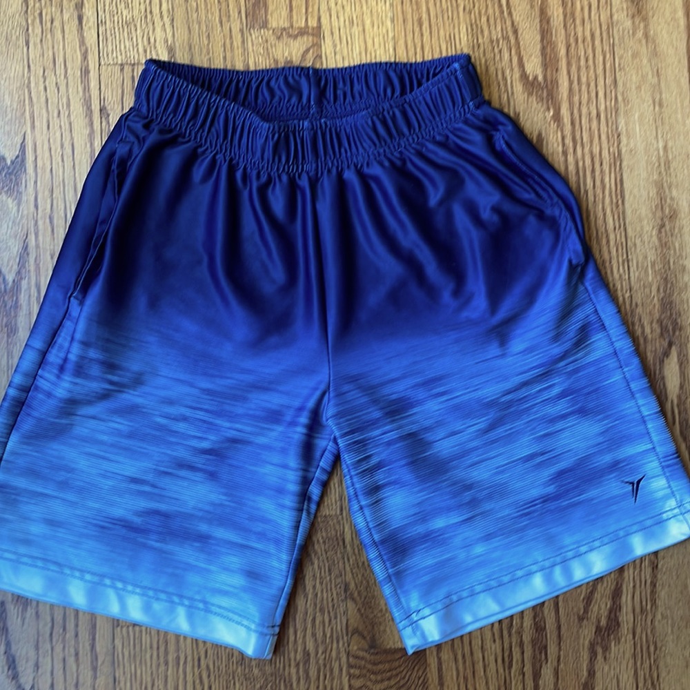 Old Navy Active shorts